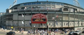 Cubs-White Sox standoff swings to Wrigleyville