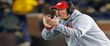2023 Wisconsin Badgers Over/Under Season Win Total Betting Prediction & Odds