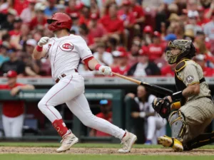 Reds vs. Brewers