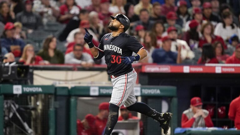 Braves vs. Twins